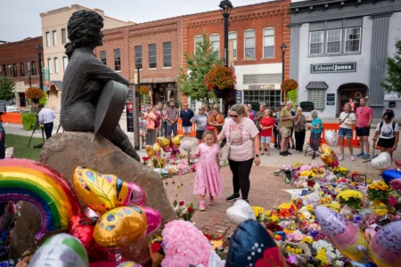 Acceptance was a large part of Dolly Parton's faith